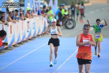 BINH DUONG NEW CITY HALF MARATHON 2024 - Ảnh #1740353