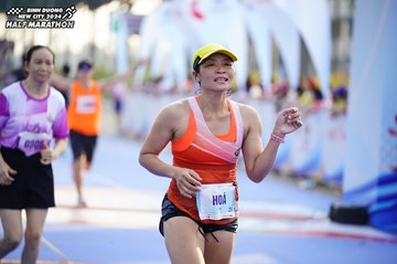 BINH DUONG NEW CITY HALF MARATHON 2024 - Ảnh #1762142