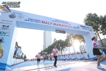 BINH DUONG NEW CITY HALF MARATHON 2024 - Ảnh #1820531