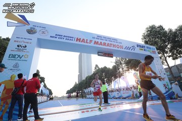BINH DUONG NEW CITY HALF MARATHON 2024 - Ảnh #1738075