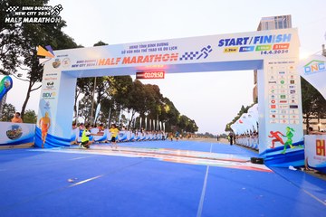 BINH DUONG NEW CITY HALF MARATHON 2024 - Ảnh #1729593