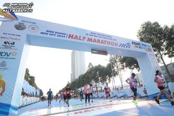 BINH DUONG NEW CITY HALF MARATHON 2024 - Ảnh #1821417