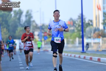 BINH DUONG NEW CITY HALF MARATHON 2024 - Ảnh #1776164