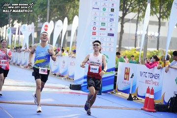 BINH DUONG NEW CITY HALF MARATHON 2024 - Ảnh #1762204