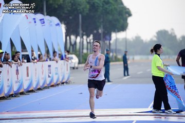 BINH DUONG NEW CITY HALF MARATHON 2024 - Ảnh #1770821