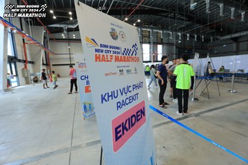 BINH DUONG NEW CITY HALF MARATHON 2024 - Ảnh #1723837