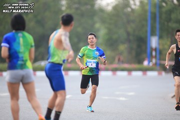 BINH DUONG NEW CITY HALF MARATHON 2024 - Ảnh #1736647