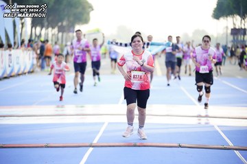 BINH DUONG NEW CITY HALF MARATHON 2024 - Ảnh #1763037