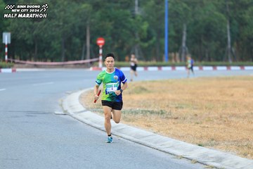 BINH DUONG NEW CITY HALF MARATHON 2024 - Ảnh #1735206