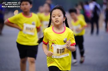 BINH DUONG NEW CITY HALF MARATHON 2024 - Ảnh #1725428