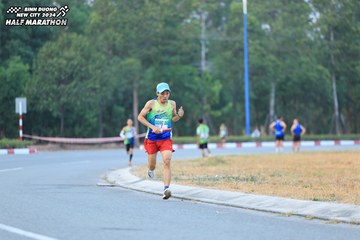 BINH DUONG NEW CITY HALF MARATHON 2024 - Ảnh #1735654