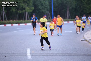 BINH DUONG NEW CITY HALF MARATHON 2024 - Ảnh #1726931