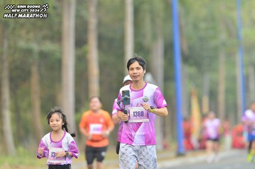 BINH DUONG NEW CITY HALF MARATHON 2024 - Ảnh #1750707