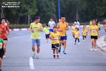 BINH DUONG NEW CITY HALF MARATHON 2024 - Ảnh #1726411
