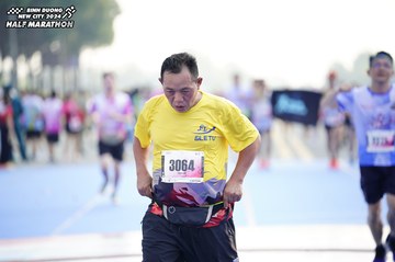 BINH DUONG NEW CITY HALF MARATHON 2024 - Ảnh #1759381