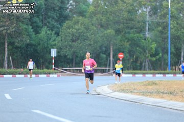 BINH DUONG NEW CITY HALF MARATHON 2024 - Ảnh #1735724