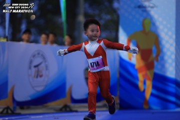 BINH DUONG NEW CITY HALF MARATHON 2024 - Ảnh #1729307