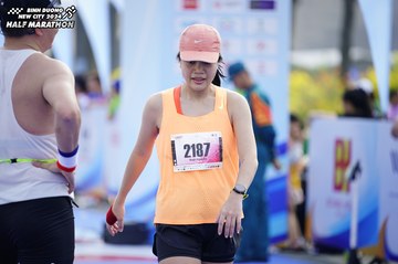 BINH DUONG NEW CITY HALF MARATHON 2024 - Ảnh #1760343