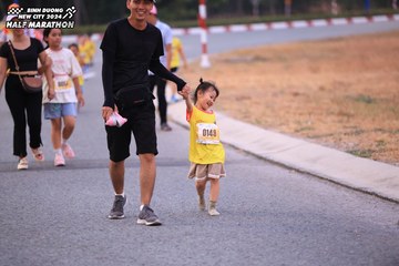 BINH DUONG NEW CITY HALF MARATHON 2024 - Ảnh #1727214