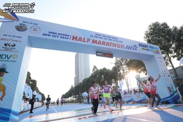 BINH DUONG NEW CITY HALF MARATHON 2024 - Ảnh #1820155