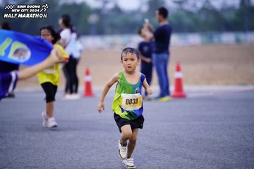 BINH DUONG NEW CITY HALF MARATHON 2024 - Ảnh #1725302