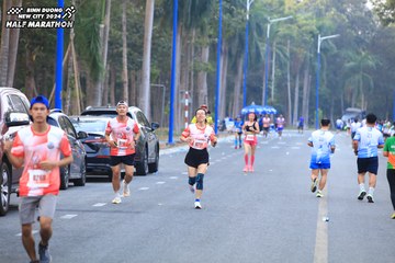 BINH DUONG NEW CITY HALF MARATHON 2024 - Ảnh #1756041