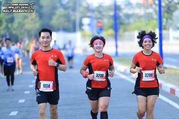 BINH DUONG NEW CITY HALF MARATHON 2024 - Ảnh #1770530