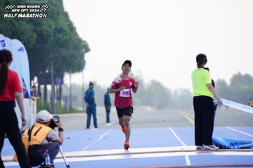BINH DUONG NEW CITY HALF MARATHON 2024 - Ảnh #1771131