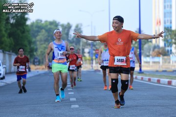 BINH DUONG NEW CITY HALF MARATHON 2024 - Ảnh #1764954