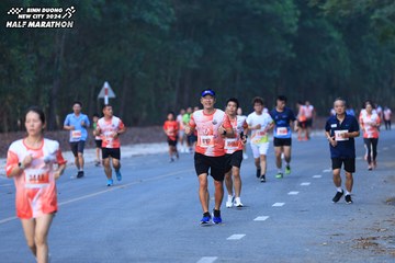 BINH DUONG NEW CITY HALF MARATHON 2024 - Ảnh #1750553