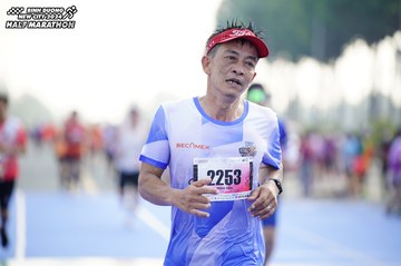 BINH DUONG NEW CITY HALF MARATHON 2024 - Ảnh #1760301
