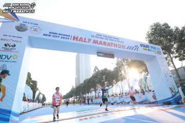 BINH DUONG NEW CITY HALF MARATHON 2024 - Ảnh #1820634