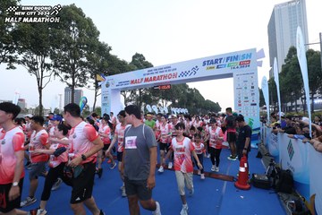 BINH DUONG NEW CITY HALF MARATHON 2024 - Ảnh #1738206