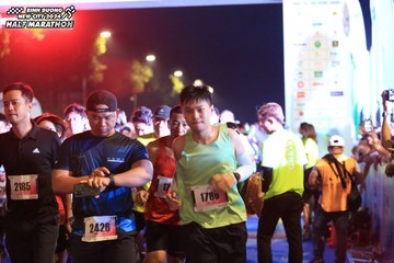 BINH DUONG NEW CITY HALF MARATHON 2024 - Ảnh #1737419