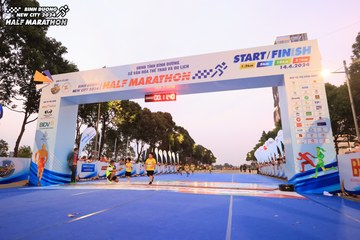 BINH DUONG NEW CITY HALF MARATHON 2024 - Ảnh #1729629