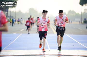 BINH DUONG NEW CITY HALF MARATHON 2024 - Ảnh #1761457