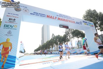 BINH DUONG NEW CITY HALF MARATHON 2024 - Ảnh #1819201