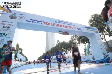 BINH DUONG NEW CITY HALF MARATHON 2024 - Ảnh #1821700