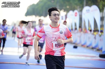 BINH DUONG NEW CITY HALF MARATHON 2024 - Ảnh #1762938