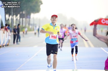 BINH DUONG NEW CITY HALF MARATHON 2024 - Ảnh #1757407