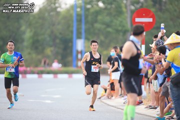 BINH DUONG NEW CITY HALF MARATHON 2024 - Ảnh #1736640