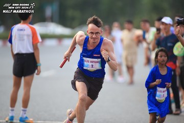 BINH DUONG NEW CITY HALF MARATHON 2024 - Ảnh #1736241
