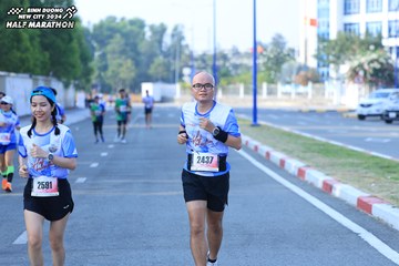 BINH DUONG NEW CITY HALF MARATHON 2024 - Ảnh #1768620