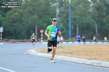 BINH DUONG NEW CITY HALF MARATHON 2024 - Ảnh #1735681