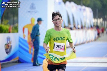 BINH DUONG NEW CITY HALF MARATHON 2024 - Ảnh #1761868