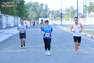 BINH DUONG NEW CITY HALF MARATHON 2024 - Ảnh #1771527