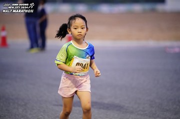 BINH DUONG NEW CITY HALF MARATHON 2024 - Ảnh #1725662