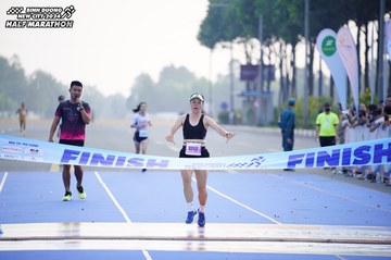 BINH DUONG NEW CITY HALF MARATHON 2024 - Ảnh #1771874