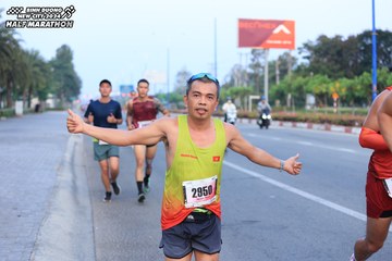 BINH DUONG NEW CITY HALF MARATHON 2024 - Ảnh #1769088