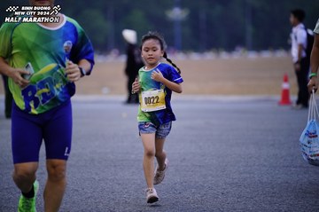 BINH DUONG NEW CITY HALF MARATHON 2024 - Ảnh #1725232